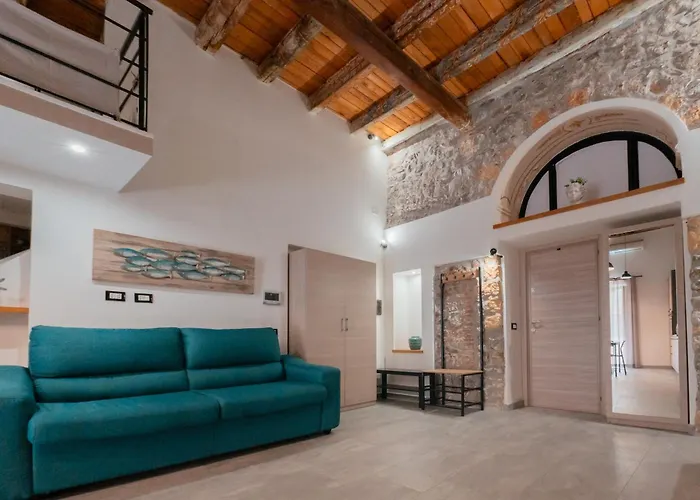 Katrin House Marina Di By Wonderful Italy Lägenhet Cefalù